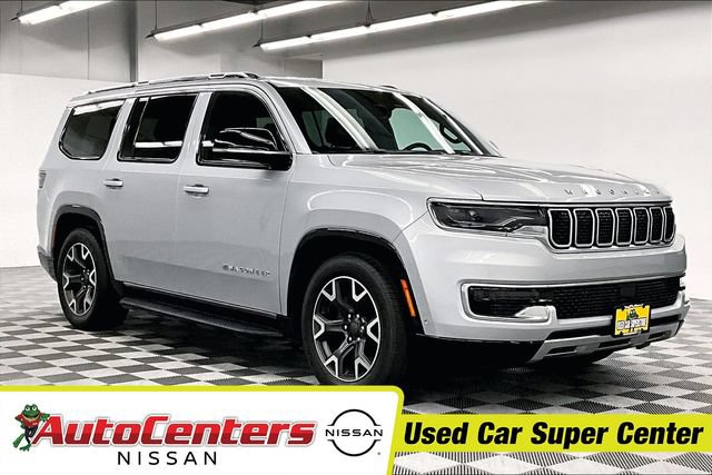 Used 2023 Jeep Wagoneer Series III w/ Preferred Equipment Group AWD/4WD image 1