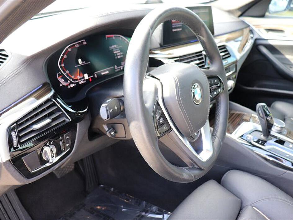 Used 2020 BMW 530i image 18