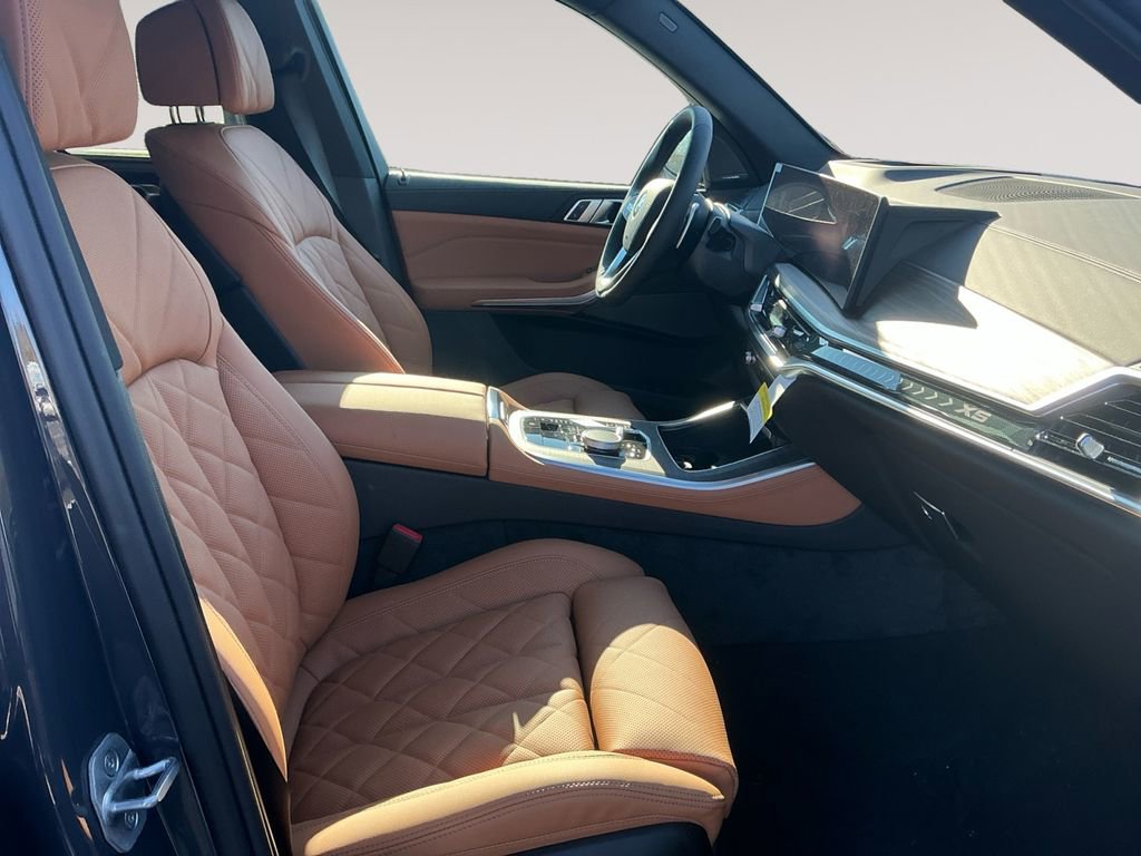 New 2026 BMW X5 xDrive40i w/ Climate Comfort Package image 15