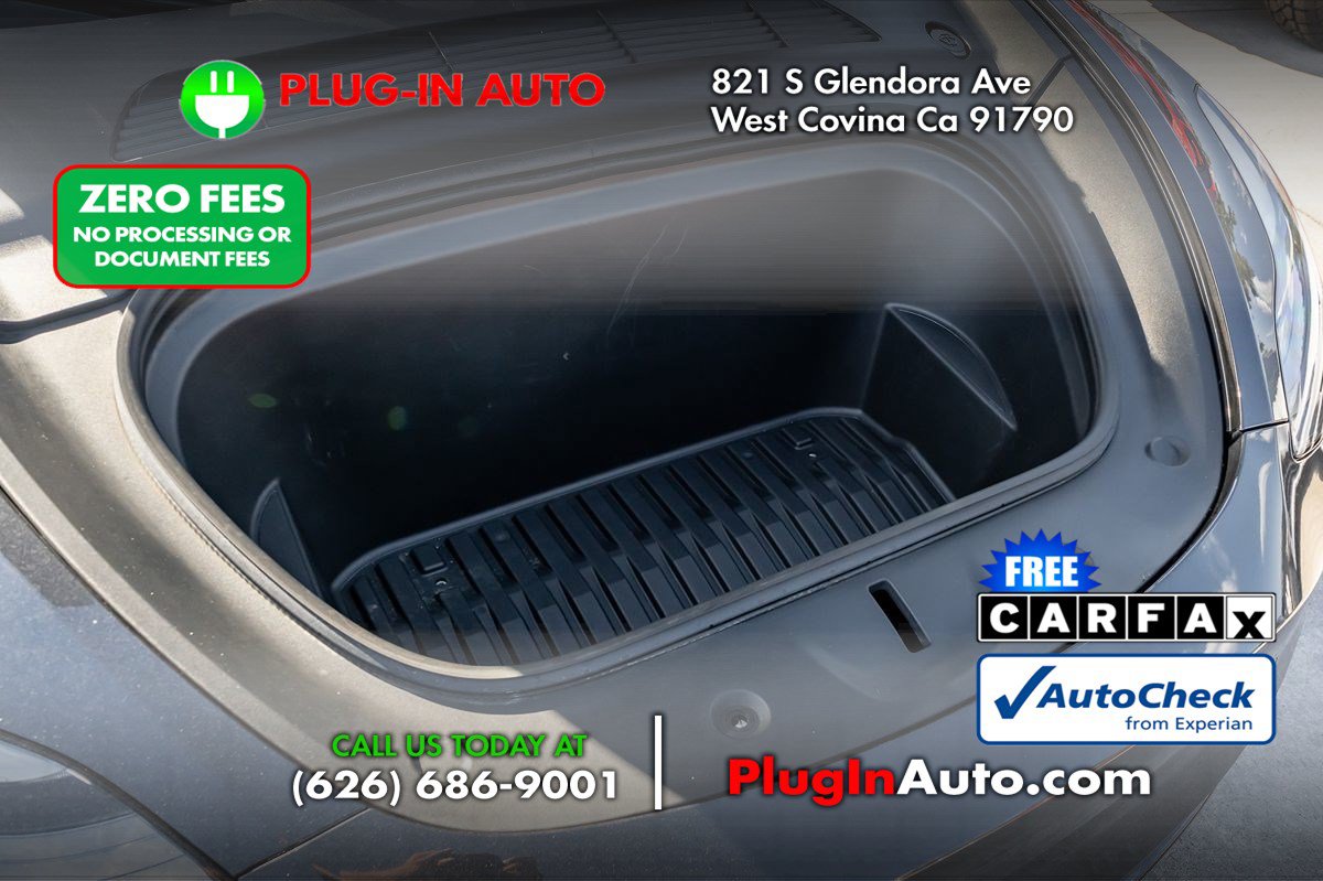Used 2025 Tesla Model Y Long Range AWD/4WD image 13
