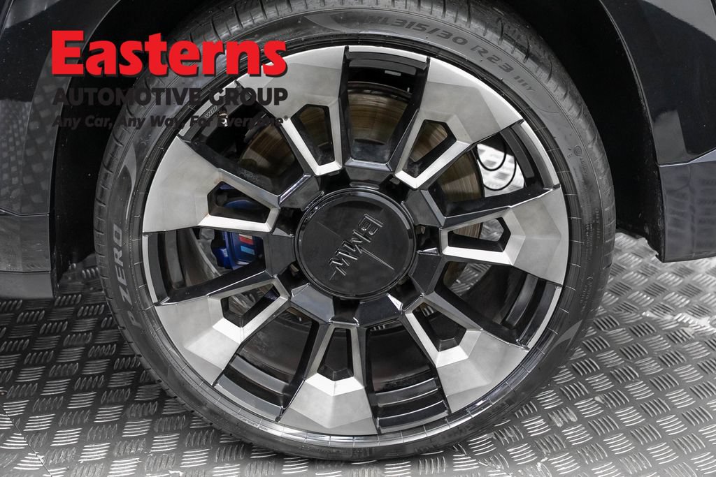 Used 2023 BMW XM w/ M Driver's Package AWD/4WD image 34