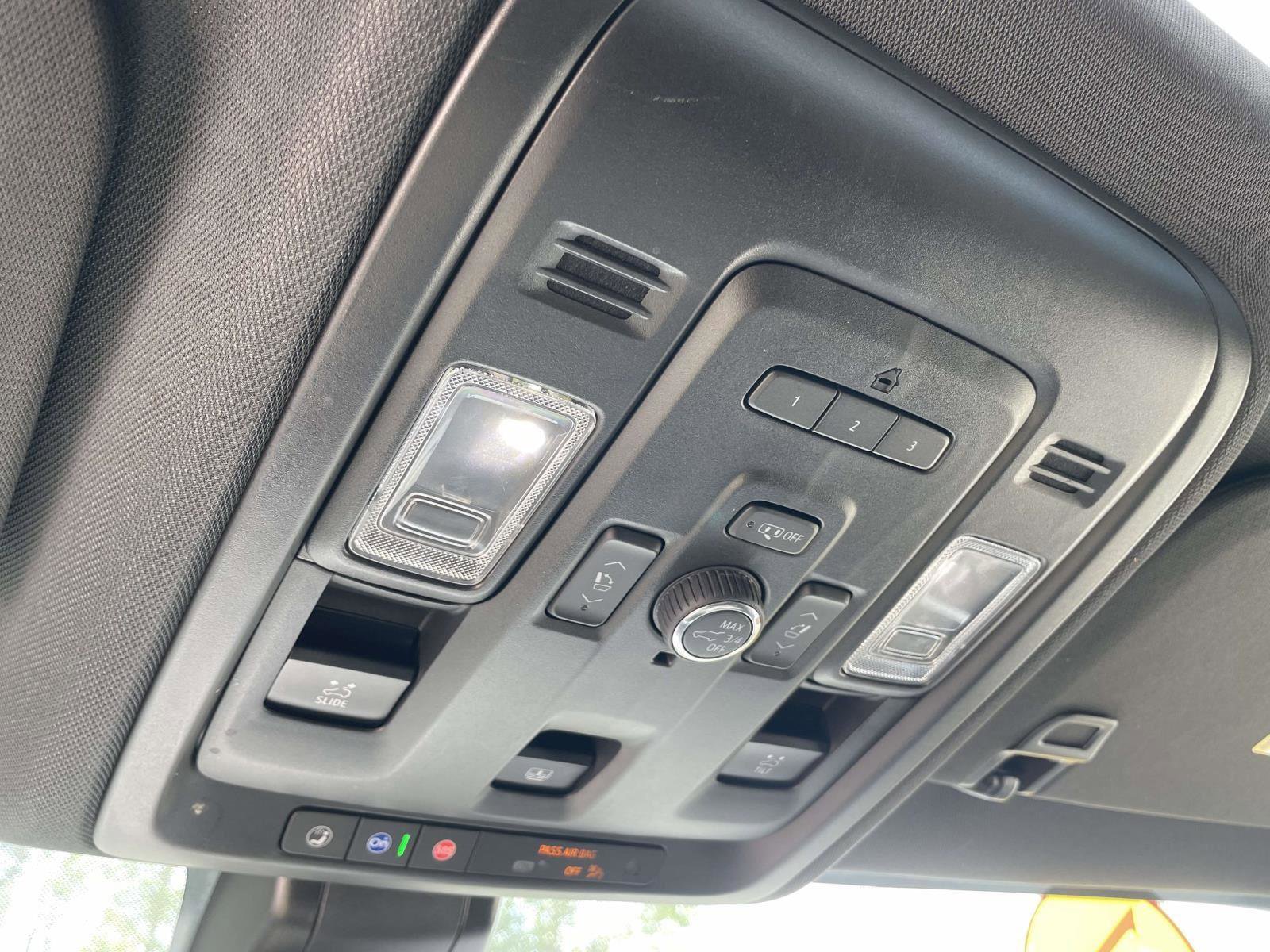 Used 2021 Chevrolet Tahoe Z71 w/ Z71 Signature Package image 17