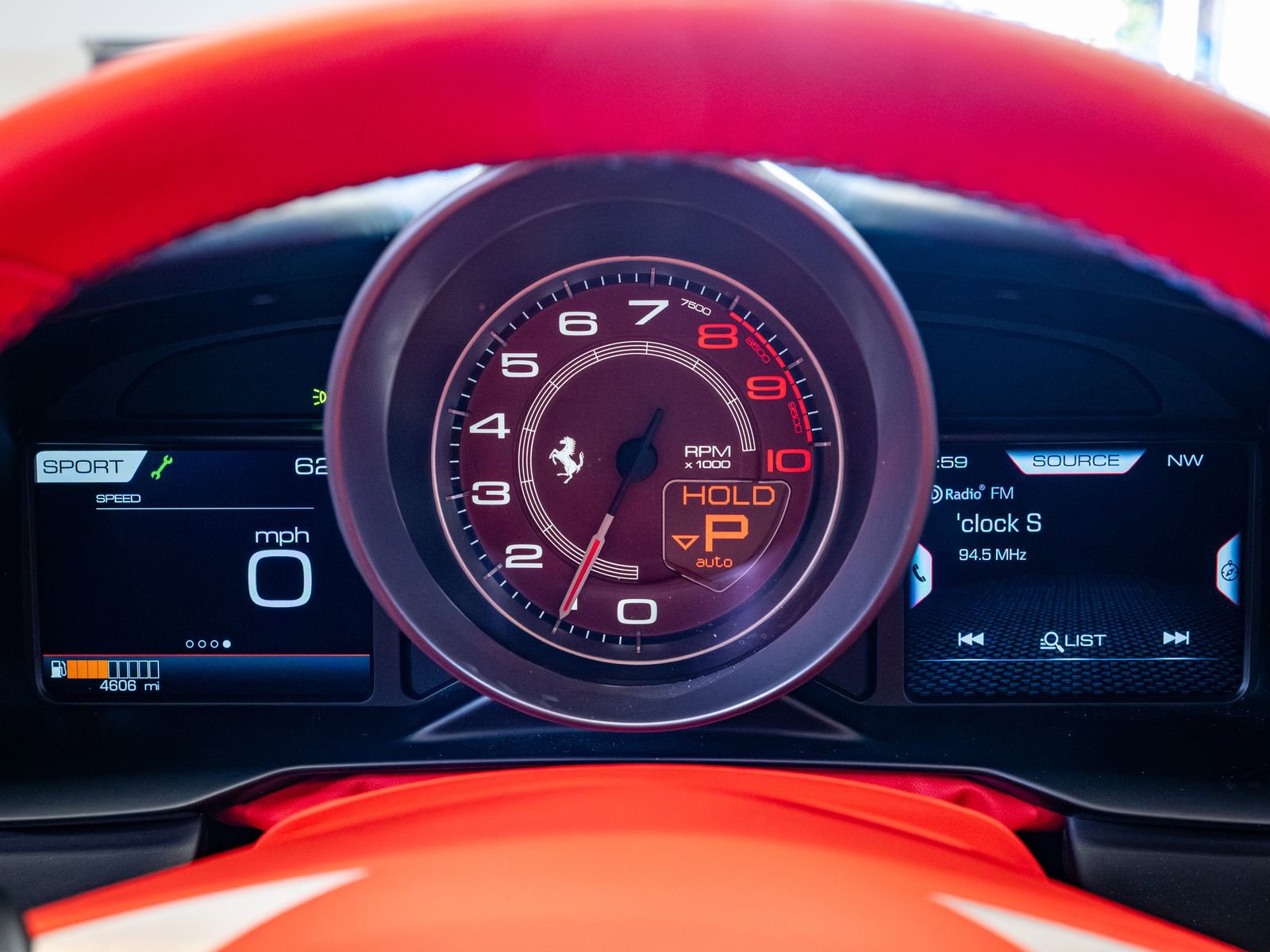 Used 2022 Ferrari F8 Tributo image 13