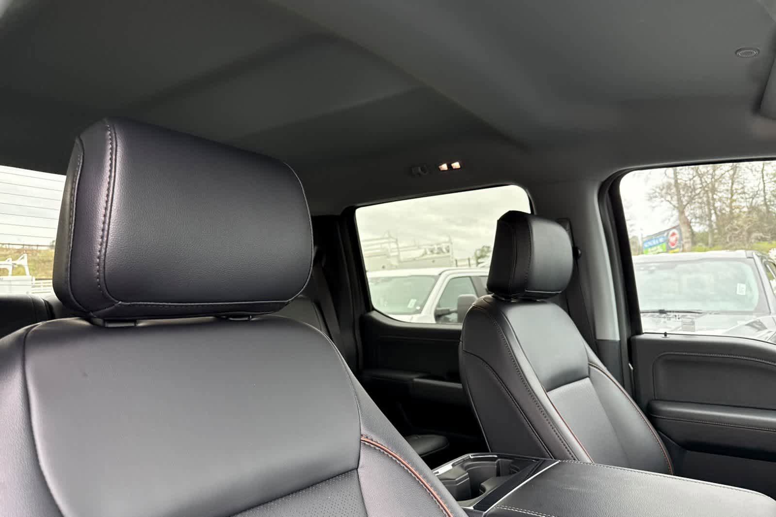 New 2026 Ford F250 Lariat w/ Black Appearance Package image 14