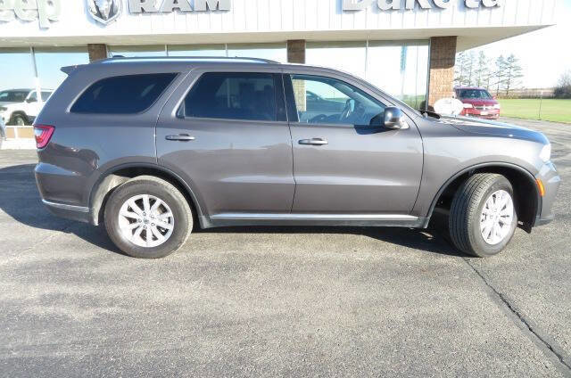 Used 2024 Dodge Durango SXT image 1