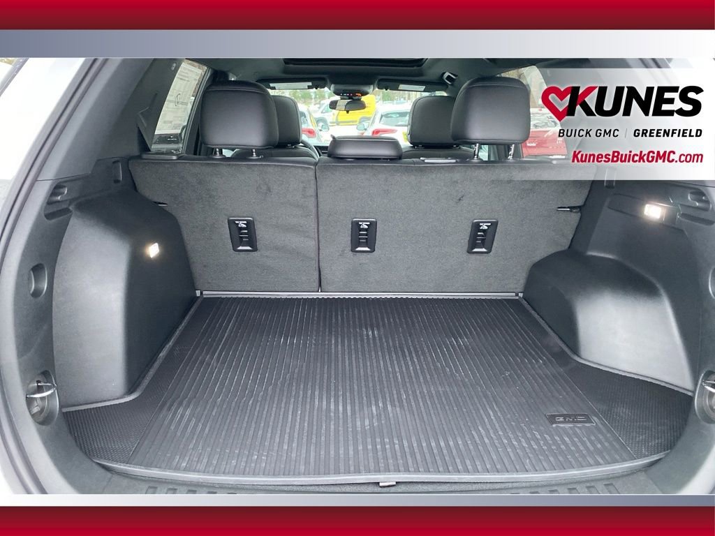 New 2026 GMC Terrain Elevation w/ Elevation Premium Package image 34