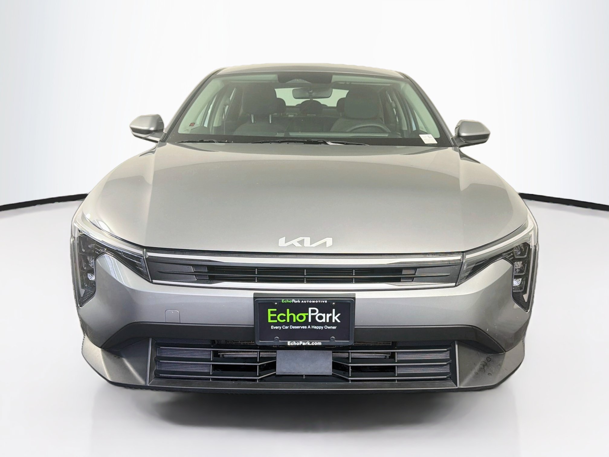 Used 2025 Kia K4 FWD image 2