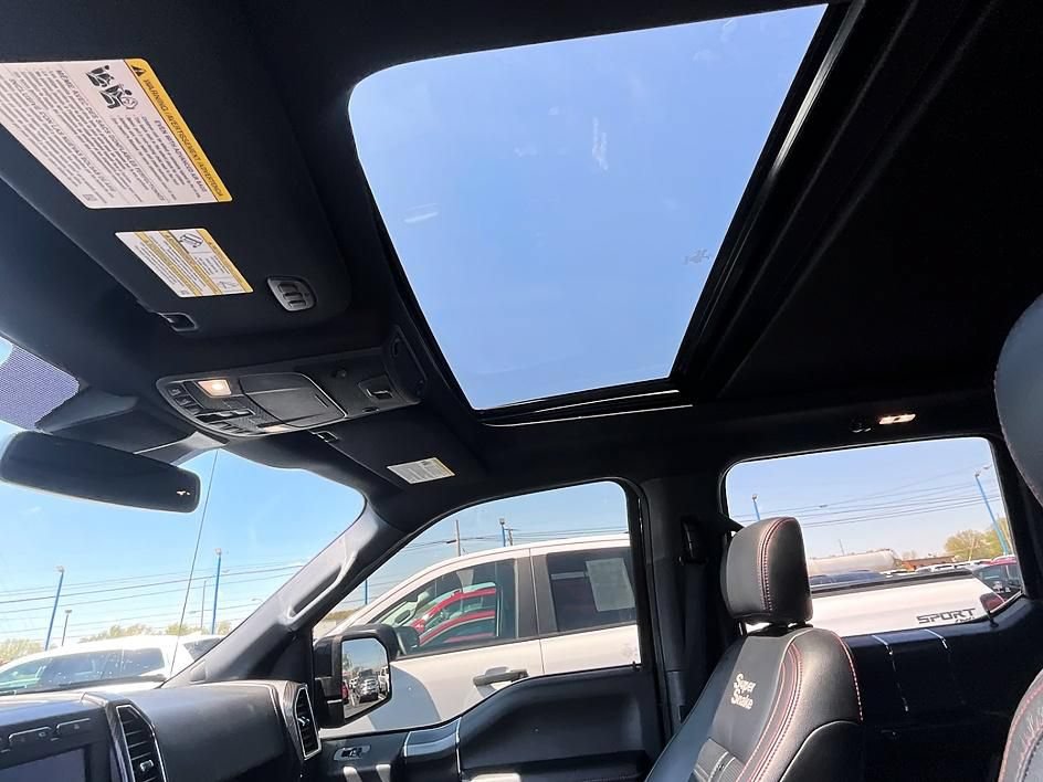 Used 2019 Ford F150 Lariat w/ Equipment Group 502A Luxury AWD/4WD image 45