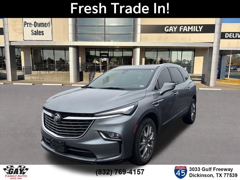 Used 2023 Buick Enclave Premium w/ Experience Buick Package FWD image 3