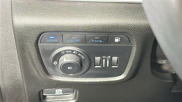 Used 2023 Jeep Grand Cherokee 4WD 4xe image 20