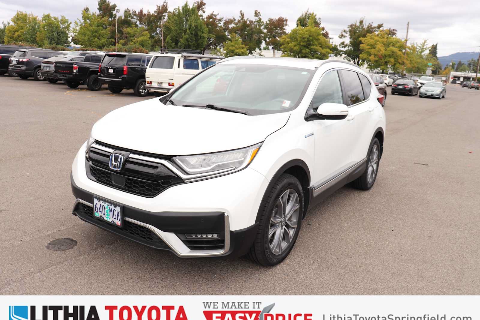 Used 2020 Honda CR-V Touring image 1