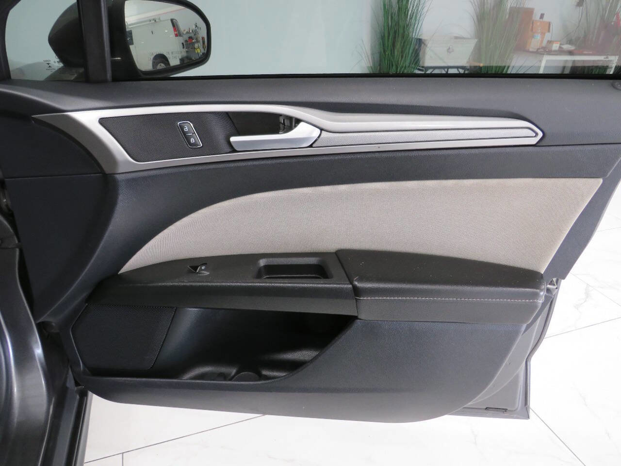 Used 2020 Ford Fusion S image 24