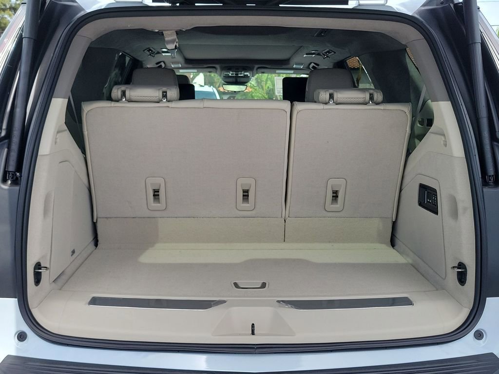 Used 2026 Cadillac Escalade Platinum Sport w/ LPO, ONYX Package image 26