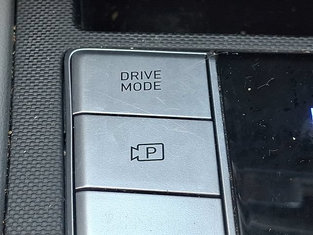 Certified 2026 Hyundai Elantra SE FWD image 23