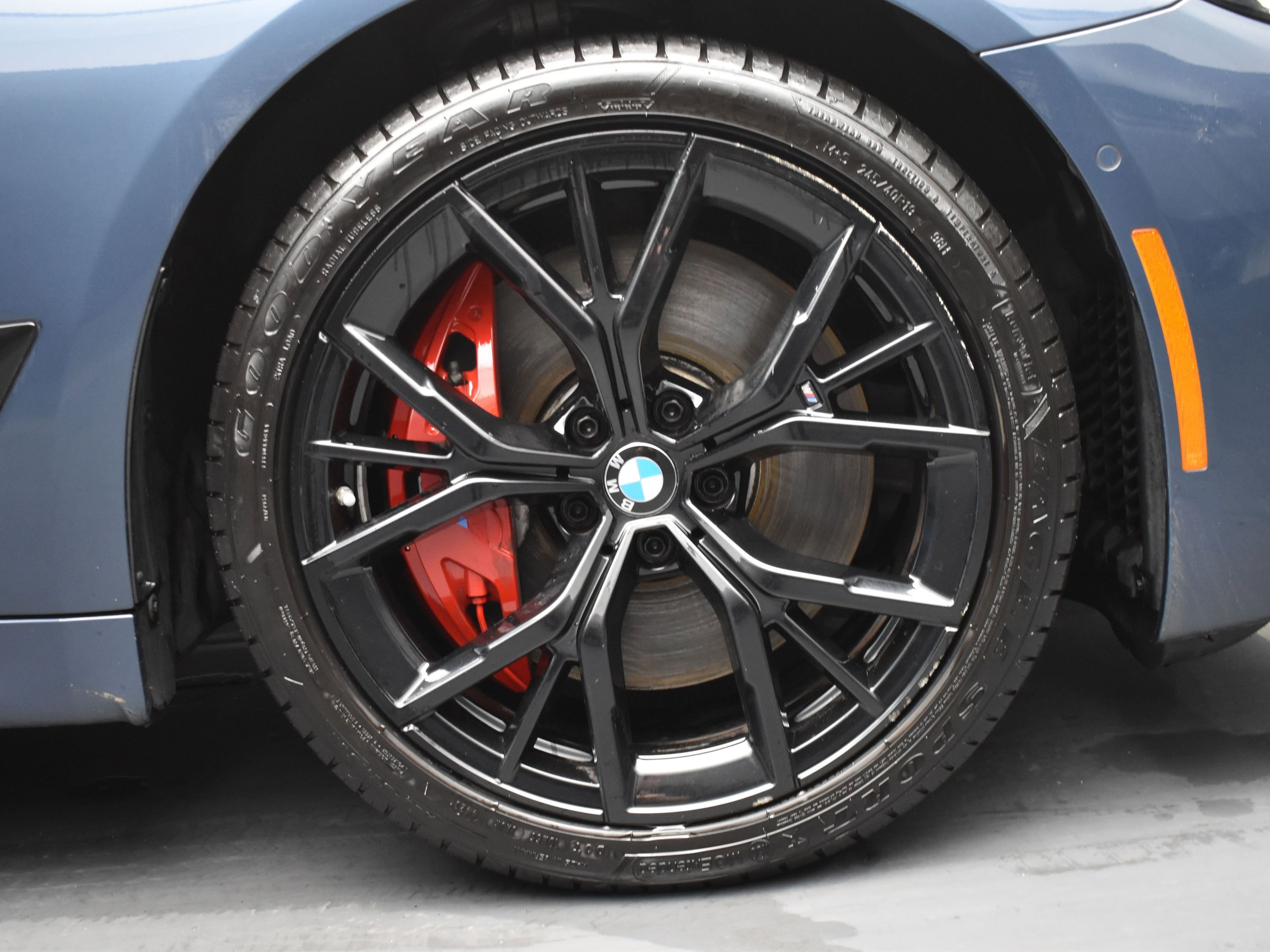 Used 2023 BMW 540i xDrive w/ M Sport Package image 5