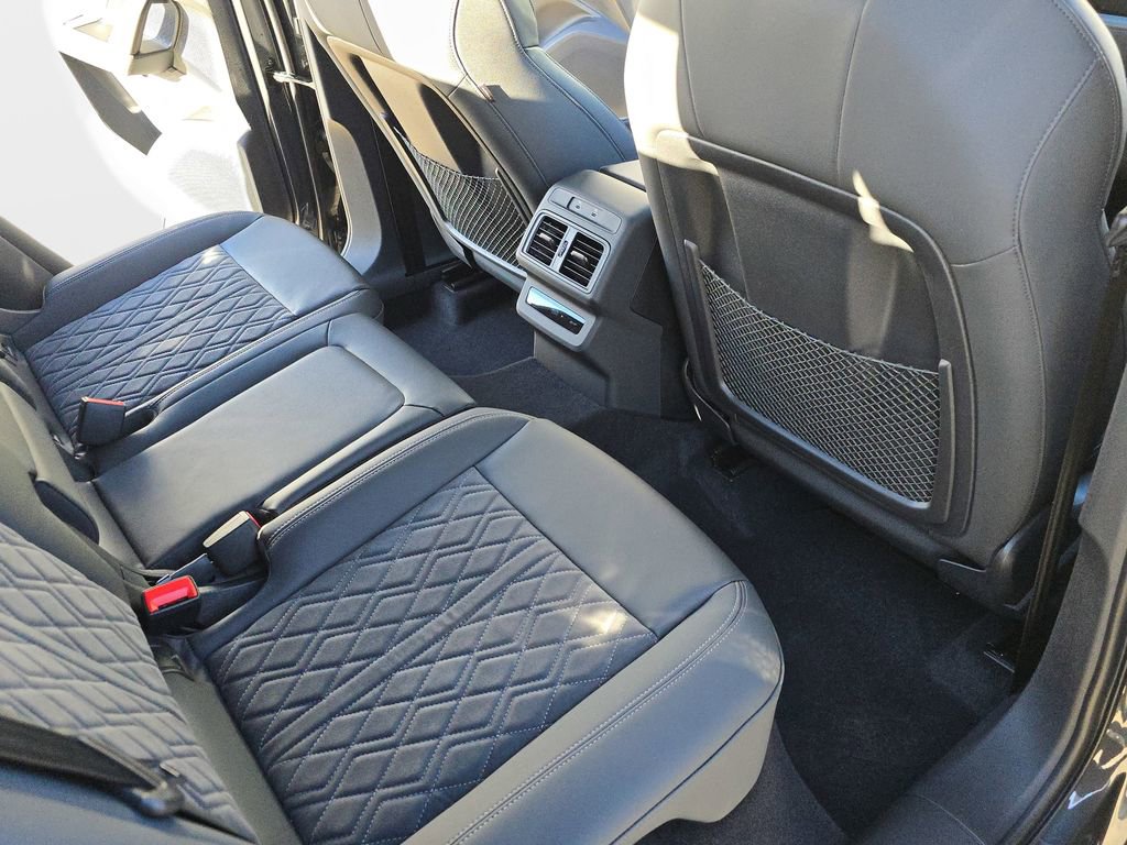 Certified 2025 Audi SQ5 Premium Plus image 11