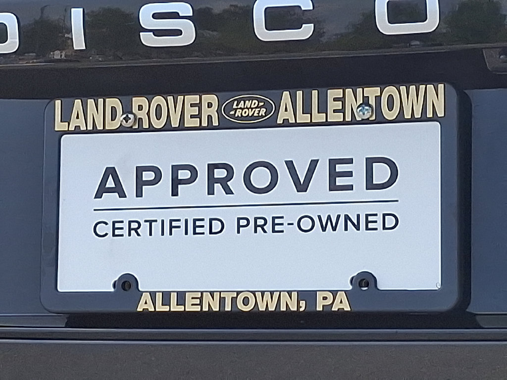 Certified 2026 Land Rover Discovery S AWD/4WD image 30