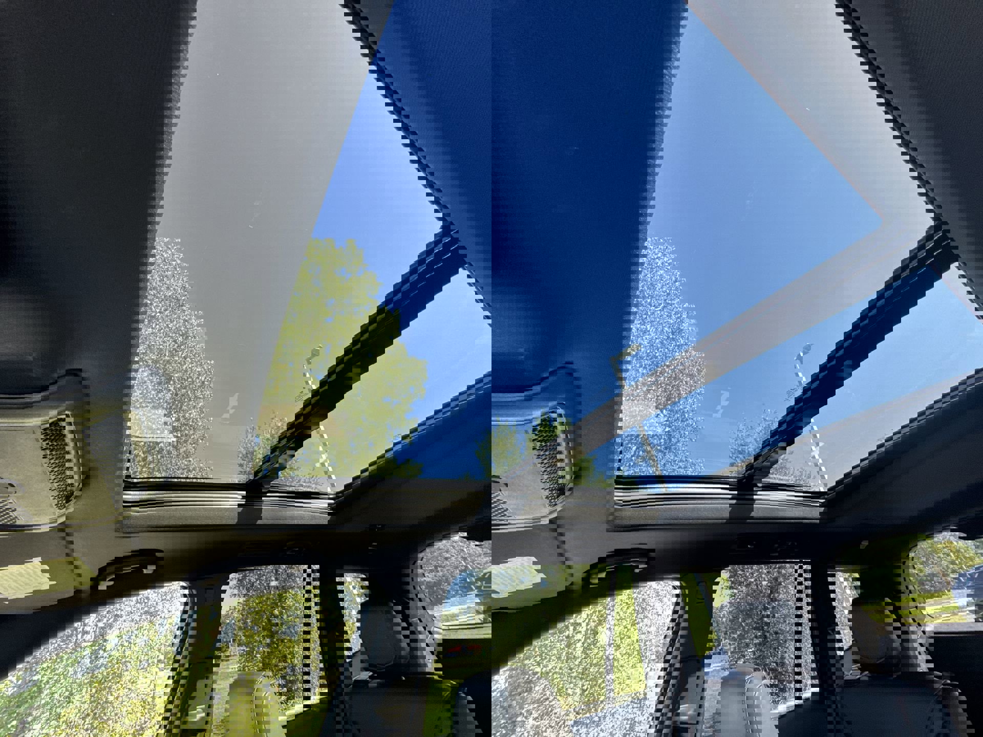 Certified 2025 Cadillac XT6 Premium Luxury image 22