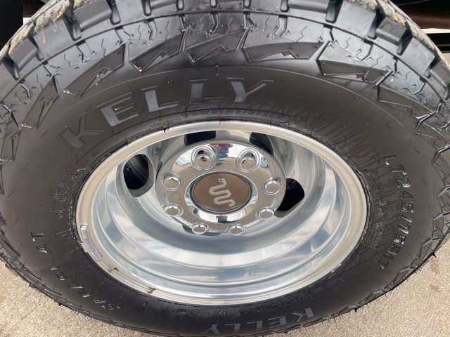 Used 2024 Ford F350 King Ranch w/ FX4 Off-Road Package AWD/4WD image 45