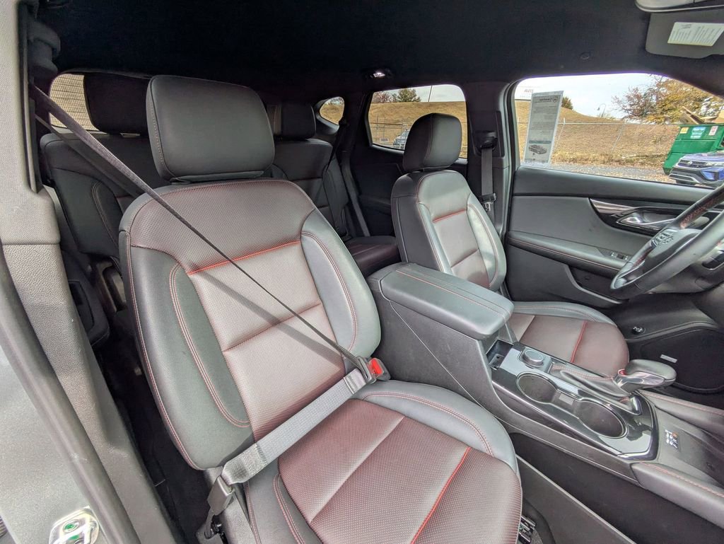 Used 2025 Chevrolet Blazer RS image 29