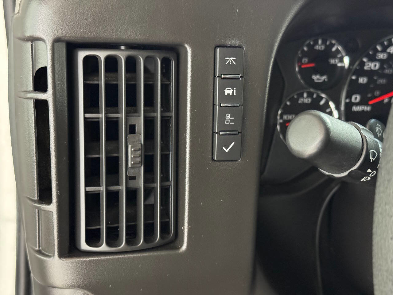 Used 2013 Chevrolet Express 1500 image 55