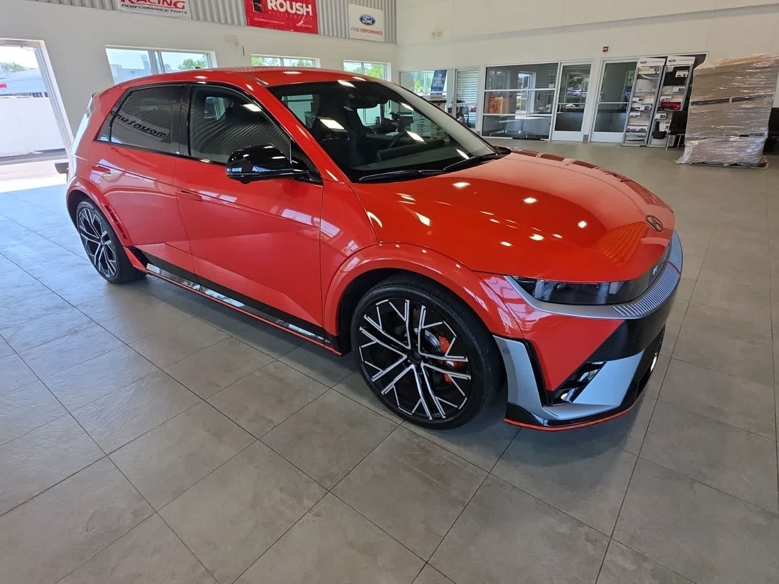 Used 2025 Hyundai Ioniq 5 N AWD/4WD image 5