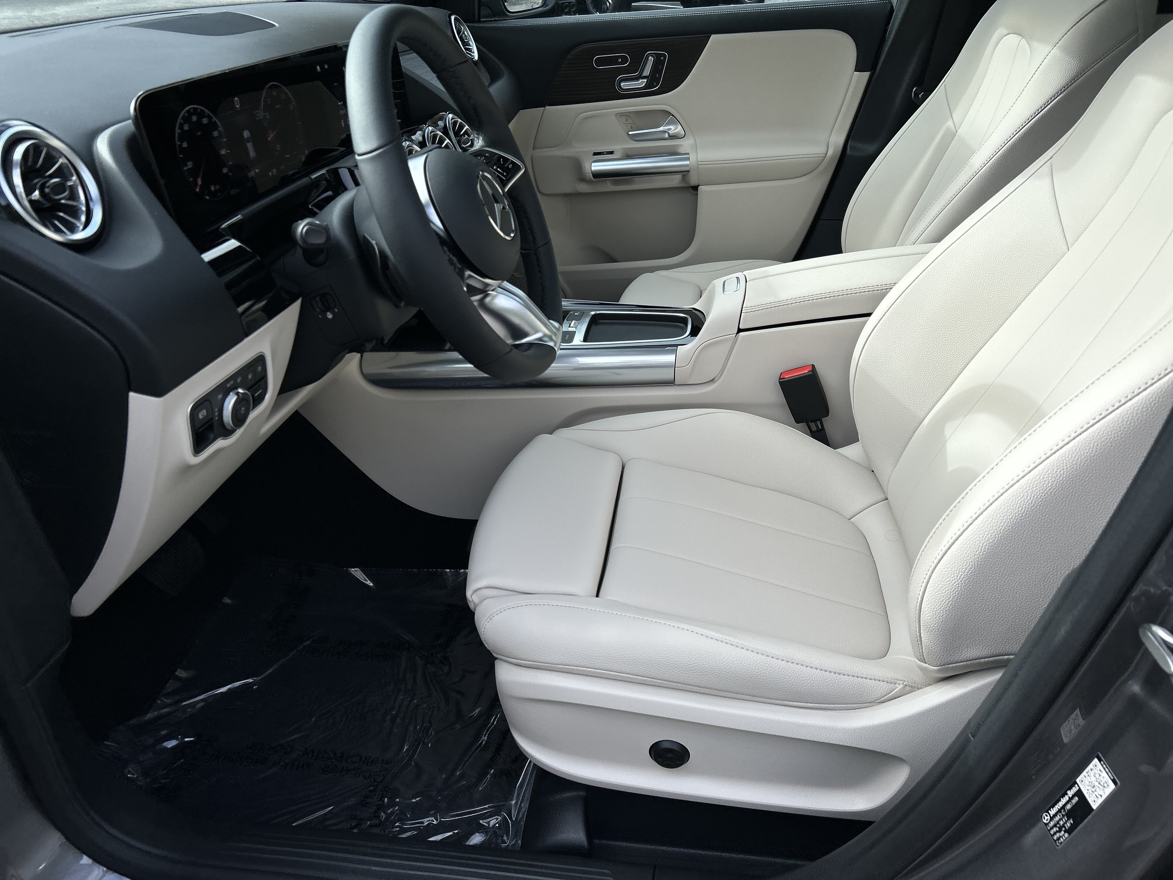 New 2026 Mercedes-Benz GLA 250 image 18