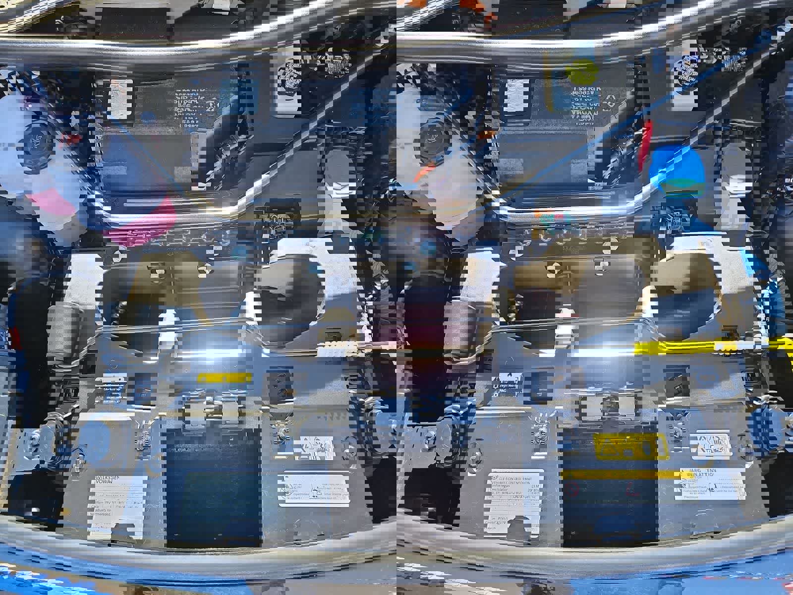 Used 2023 Volkswagen ID.4 S image 13