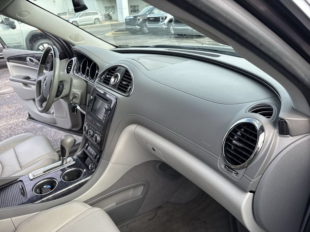Certified 2017 Buick Enclave Leather w/ Trailering Package FWD image 36