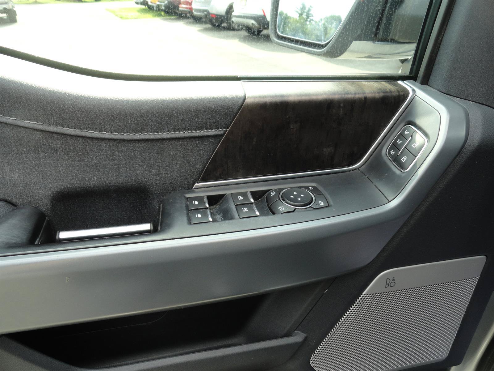 Used 2022 Ford F150 Lariat AWD/4WD image 10
