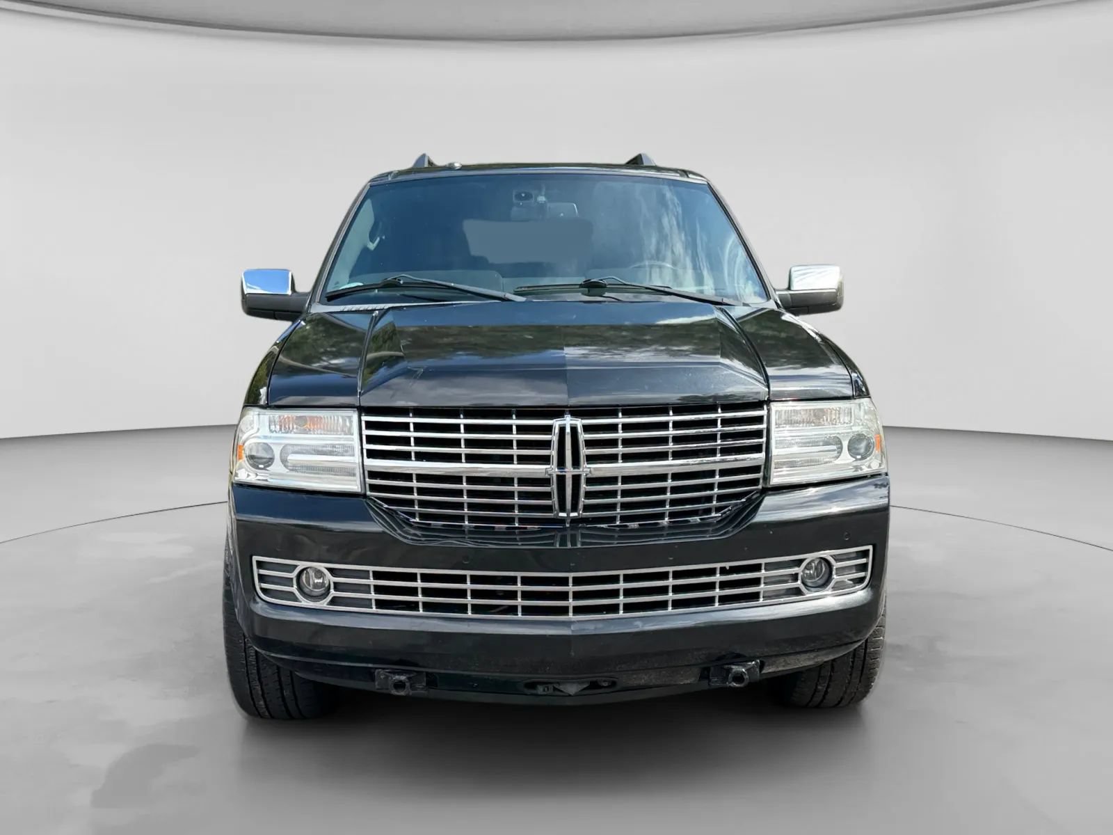 Used 2014 Lincoln Navigator 2WD image 8