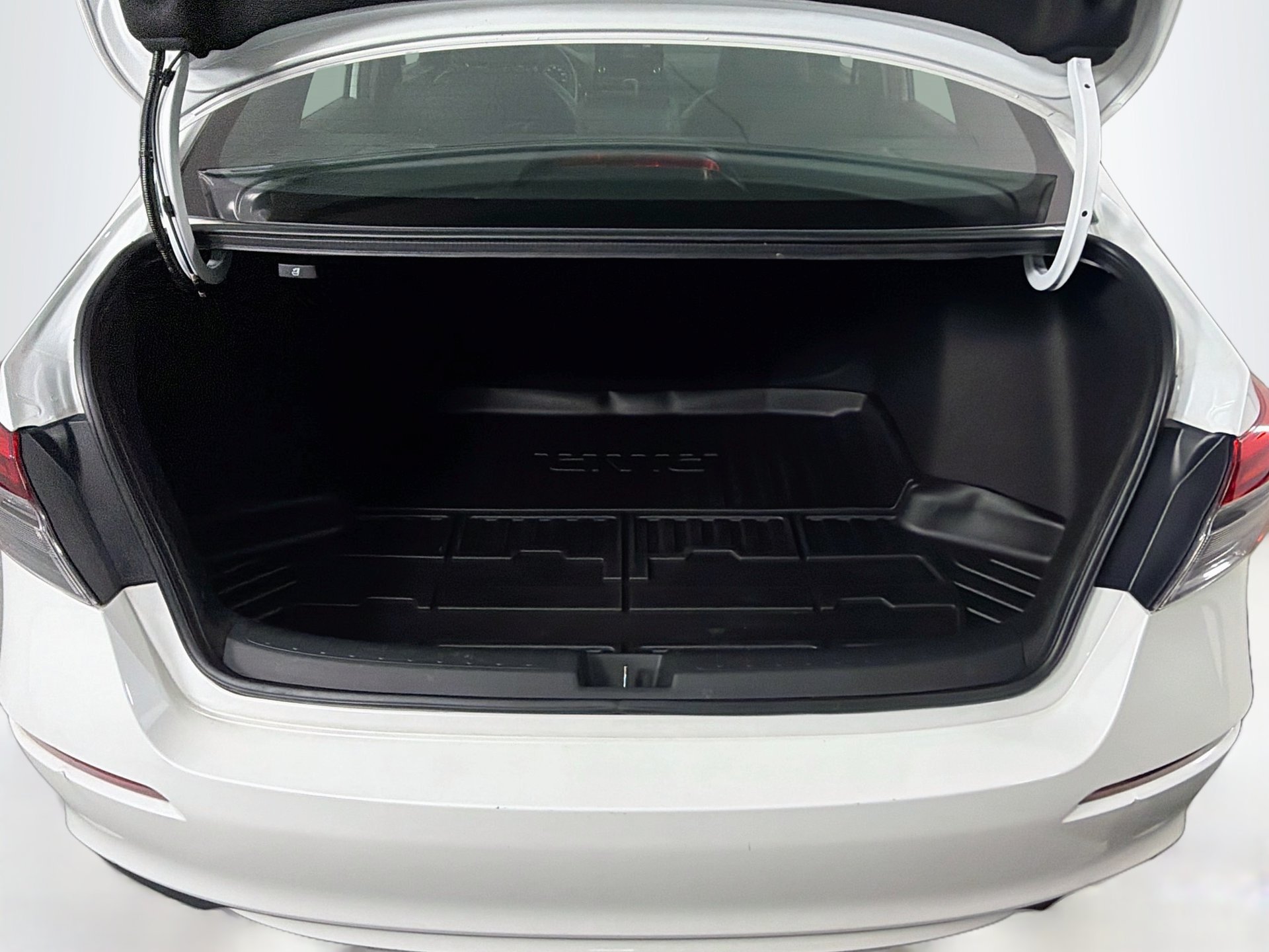 Used 2023 Honda Civic Sport image 12