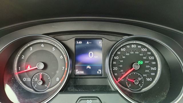 Used 2021 Volkswagen Atlas Cross Sport SE w/ Panoramic Sunroof Package image 37