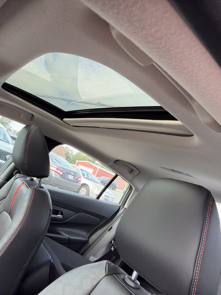New 2027 Nissan Sentra SR w/ SR Premium Package FWD image 12