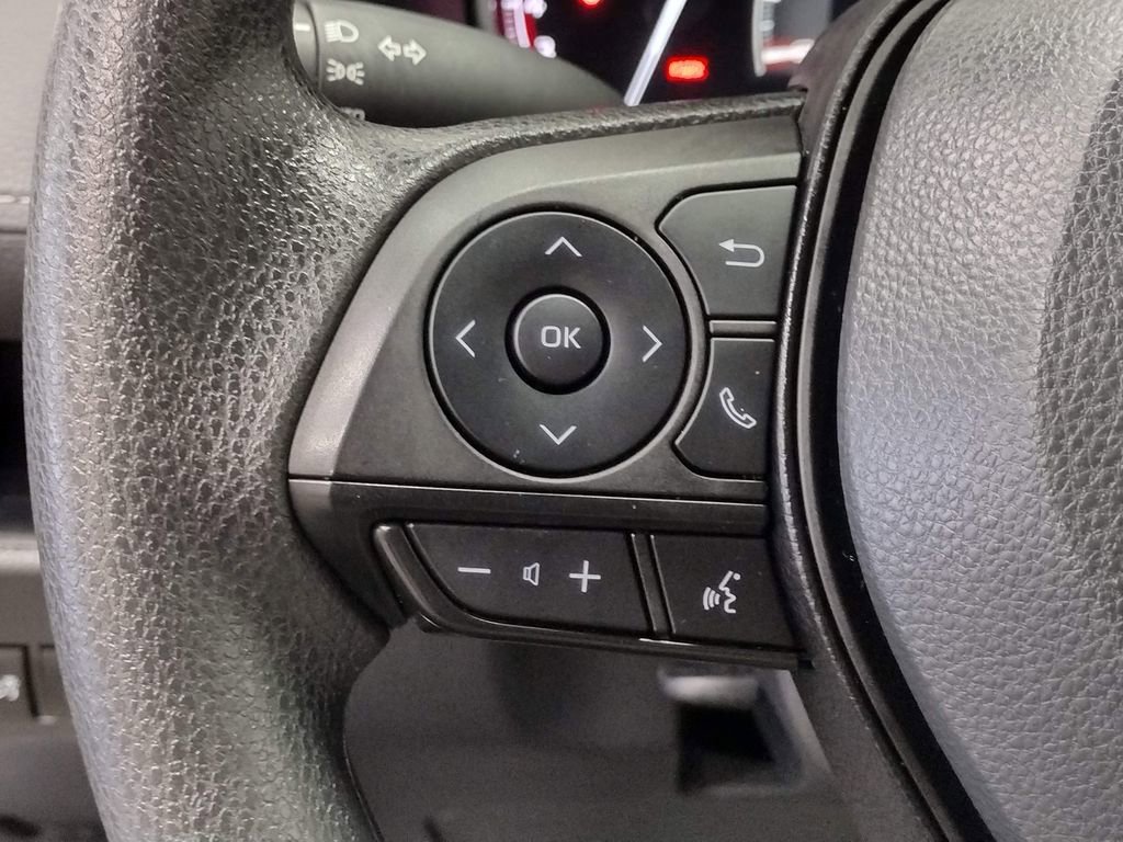 Used 2024 Toyota RAV4 XLE image 20