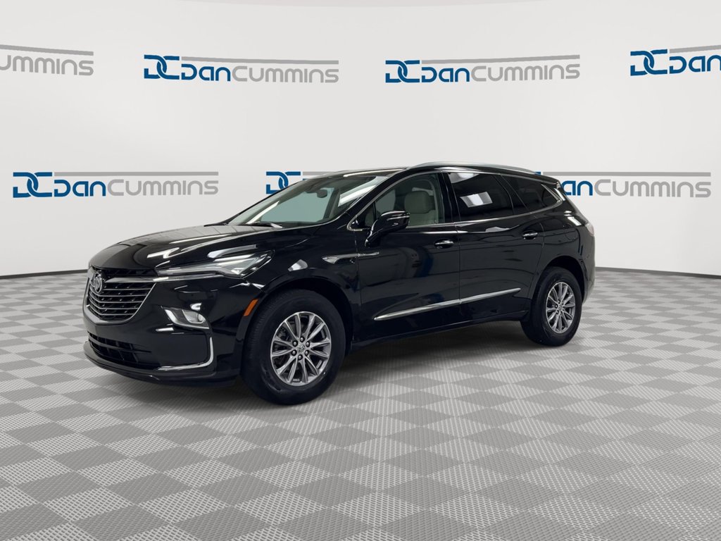 Used 2023 Buick Enclave Essence w/ Trailering Package, 5000 lbs. FWD image 4