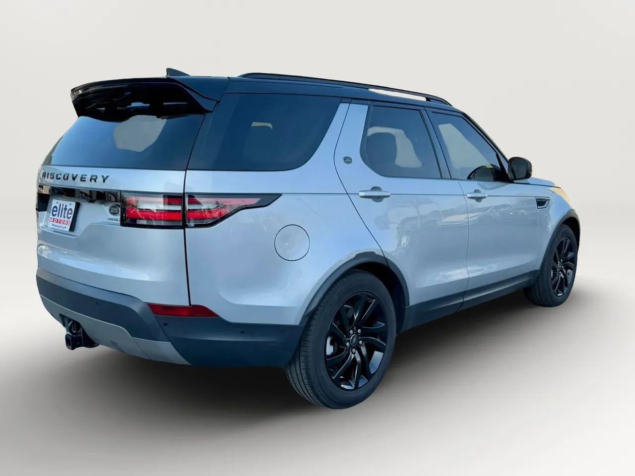 Used 2019 Land Rover Discovery HSE AWD/4WD image 6