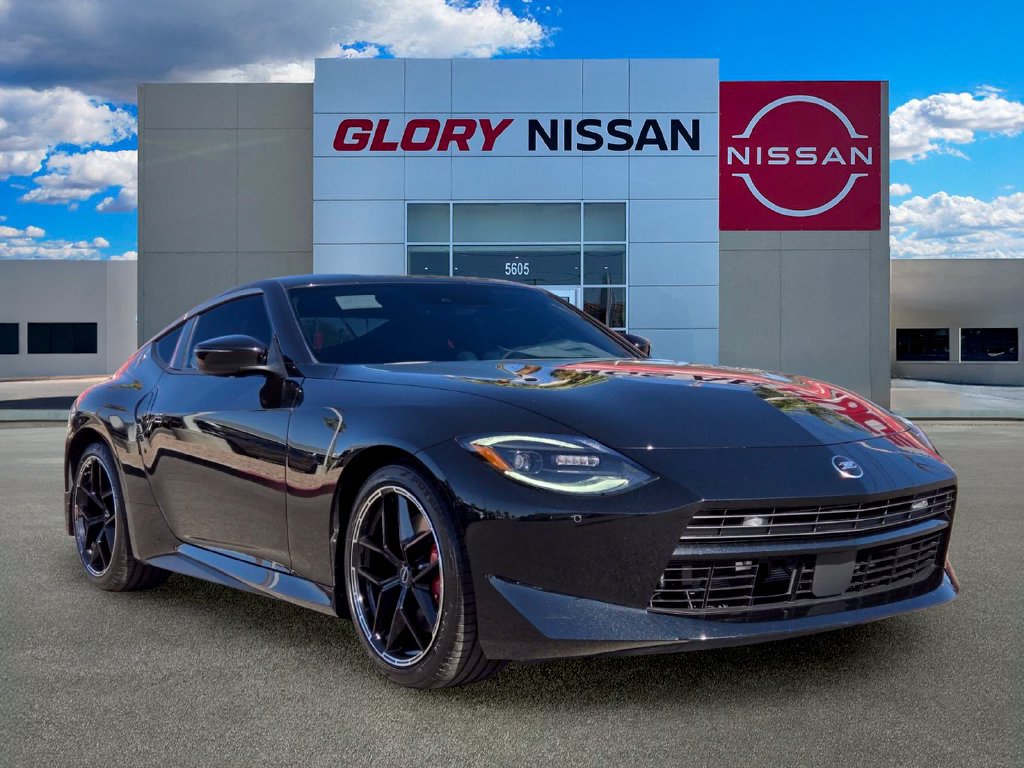 New 2027 Nissan Z Performance RWD image 4