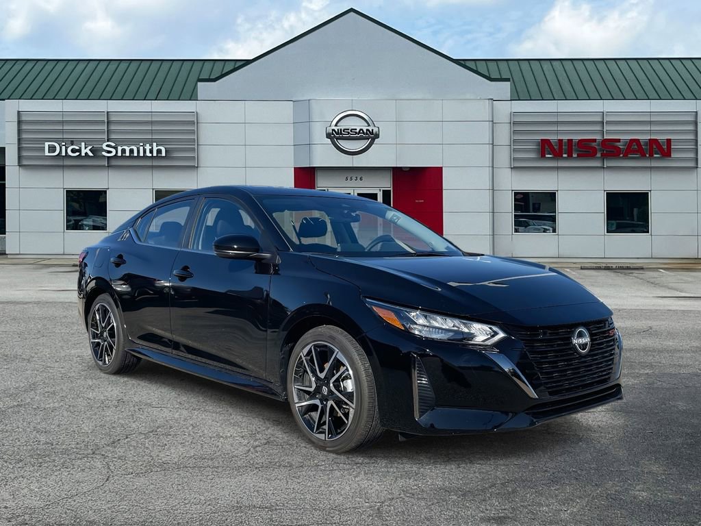 Used 2025 Nissan Sentra SR image 1