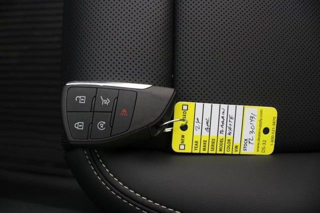 New 2026 GMC Terrain Elevation w/ Elevation Premium Package image 7