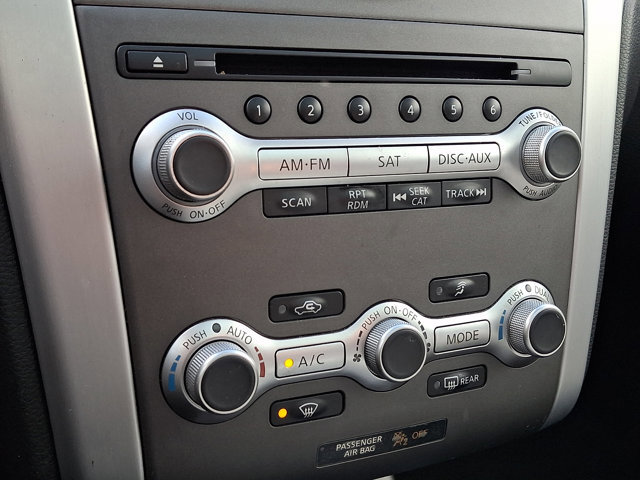 Used 2014 Nissan Murano SL w/ Navigation Package image 16