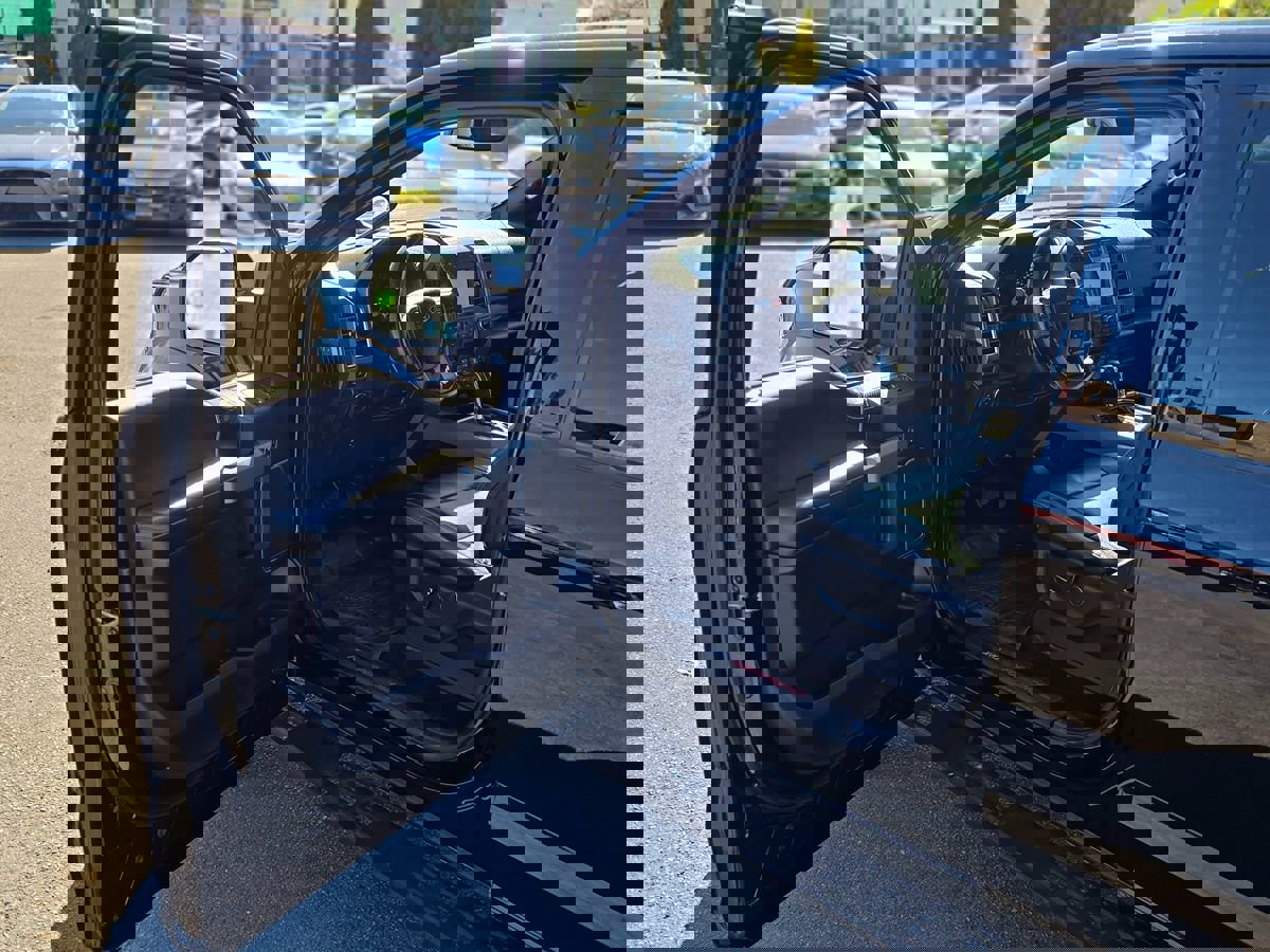 Used 2017 Ford F150 Raptor w/ Equipment Group 802A Luxury image 45