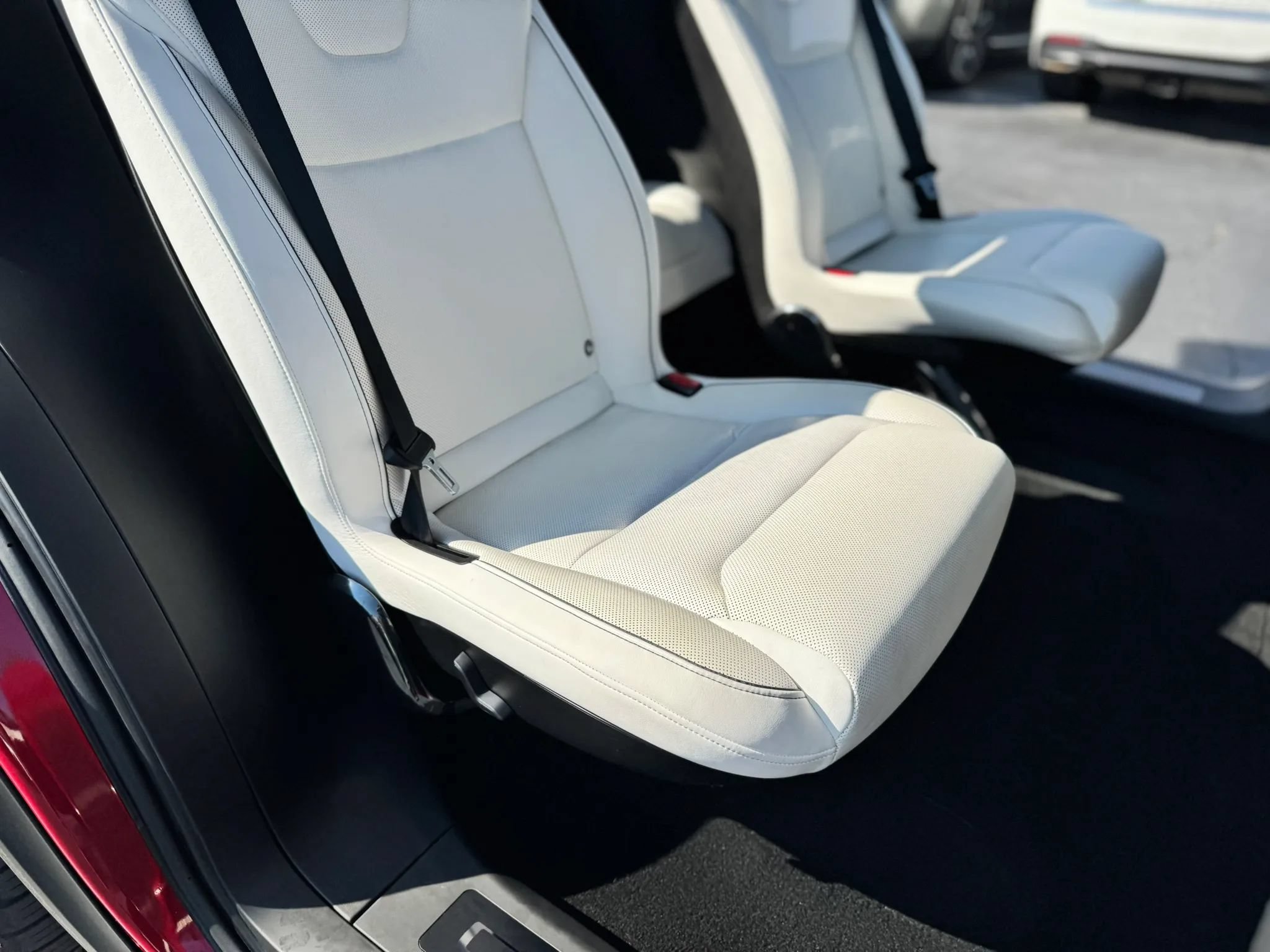 Used 2022 Tesla Model X Plaid AWD/4WD image 16