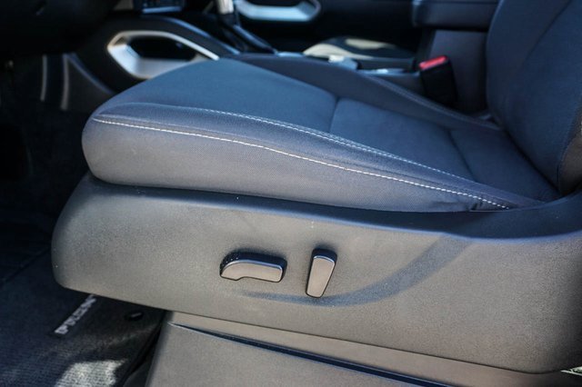 Used 2024 Nissan Frontier SV w/ SV Convenience Package image 15