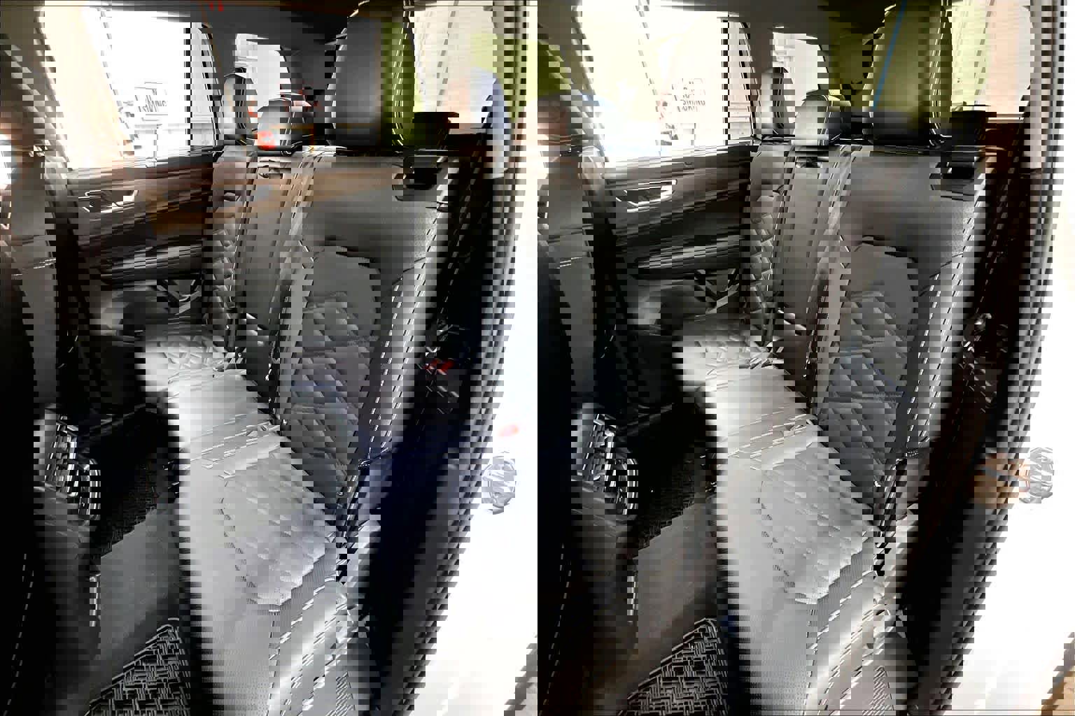 Used 2025 Volkswagen Atlas SE w/ Panoramic Sunroof Package image 29