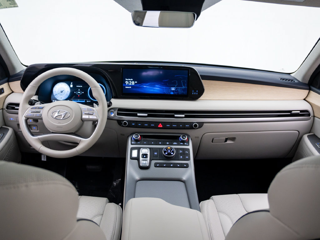 Used 2023 Hyundai Palisade Limited AWD/4WD image 12