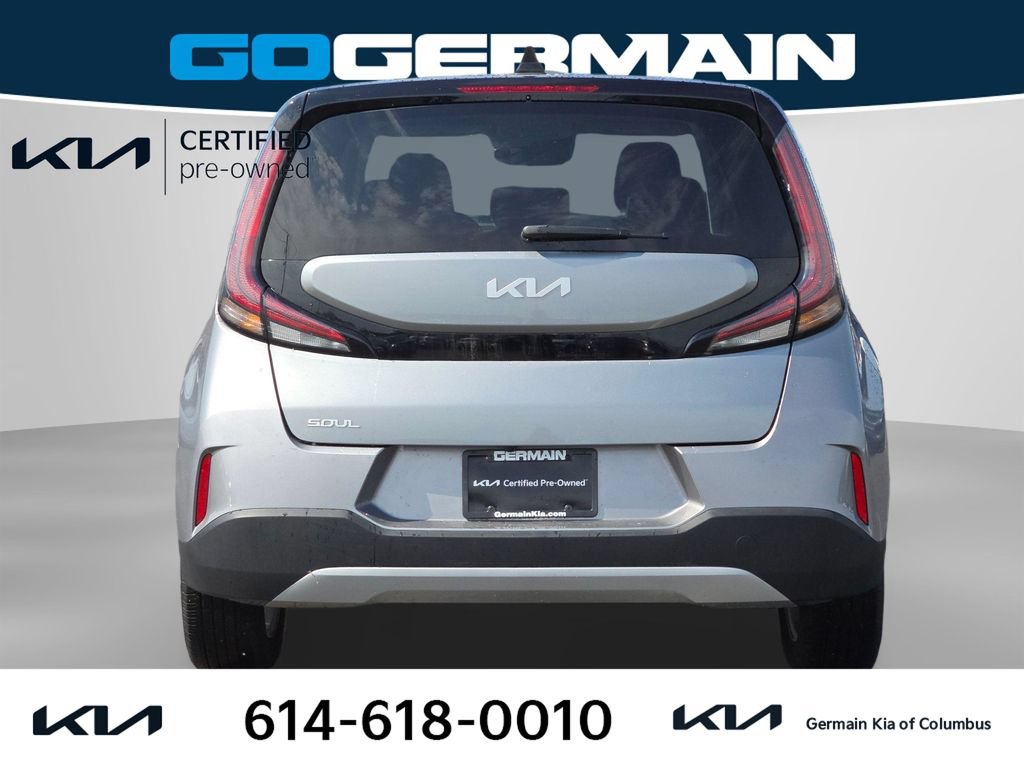 Certified 2025 Kia Soul LX w/ LX Technology Package FWD image 9