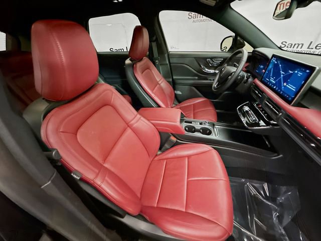Used 2024 Lincoln Corsair Reserve image 28
