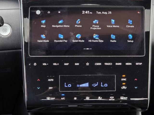 Used 2023 Hyundai Santa Cruz SEL Premium w/ Winter Package AWD/4WD image 12