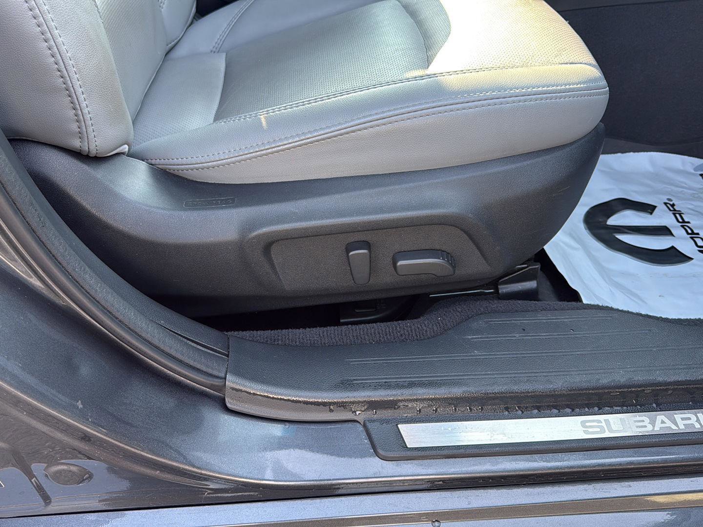 Used 2018 Subaru Legacy 2.5i Limited image 36